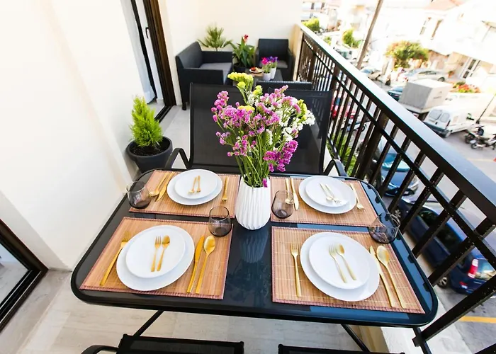 Apartment #avant_garde #beach 2',downtown 5'